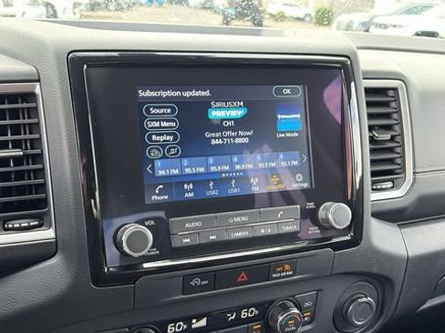 Certified 2024 Nissan Frontier SL w/ Technology Package AWD/4WD image 14