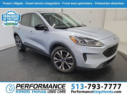 Used 2022 Ford Escape SE w/ SE Sport Appearance Package