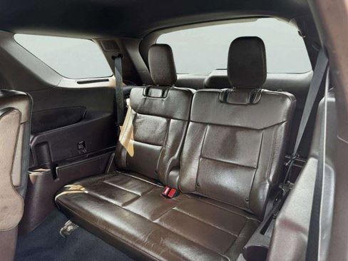 Used 2022 Ford Explorer King Ranch w/ Premium Technology Package AWD/4WD image 35