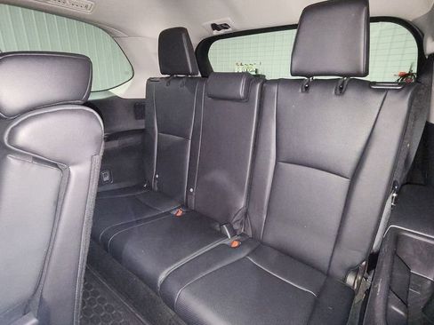 Used 2024 Toyota Grand Highlander XLE image 26