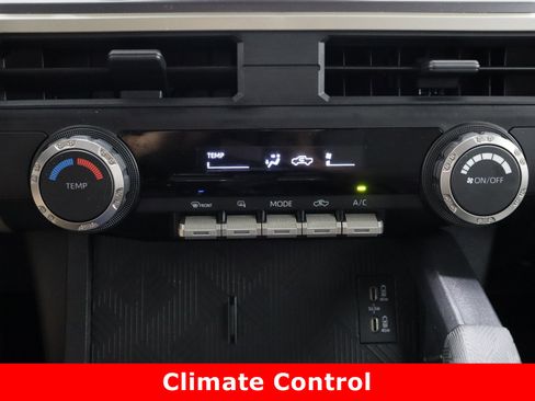 Used 2025 Toyota Tacoma SR5 image 19