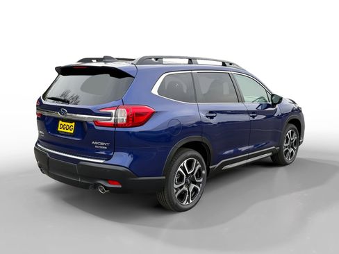 New 2026 Subaru Ascent Limited image 5