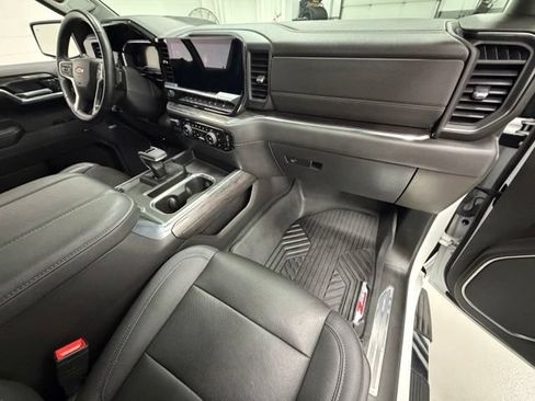 Certified 2023 Chevrolet Silverado 1500 LTZ w/ LTZ Premium Package AWD/4WD image 29