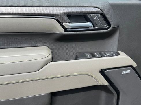 New 2026 Chevrolet Silverado 1500 ZR2 AWD/4WD image 12