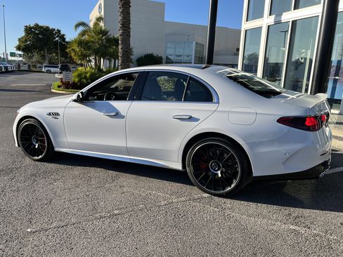 New 2026 Mercedes-Benz E 53 AMG e 4MATIC Sedan image 4