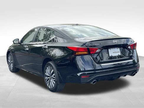 Certified 2024 Nissan Altima 2.5 SV AWD/4WD image 4