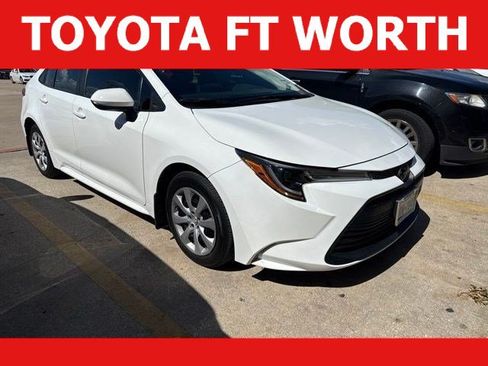 Used 2024 Toyota Corolla LE FWD image 1