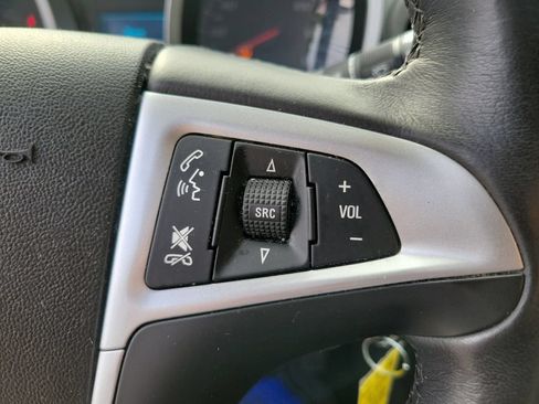 Used 2017 Chevrolet Equinox LT w/ Convenience Package FWD image 27