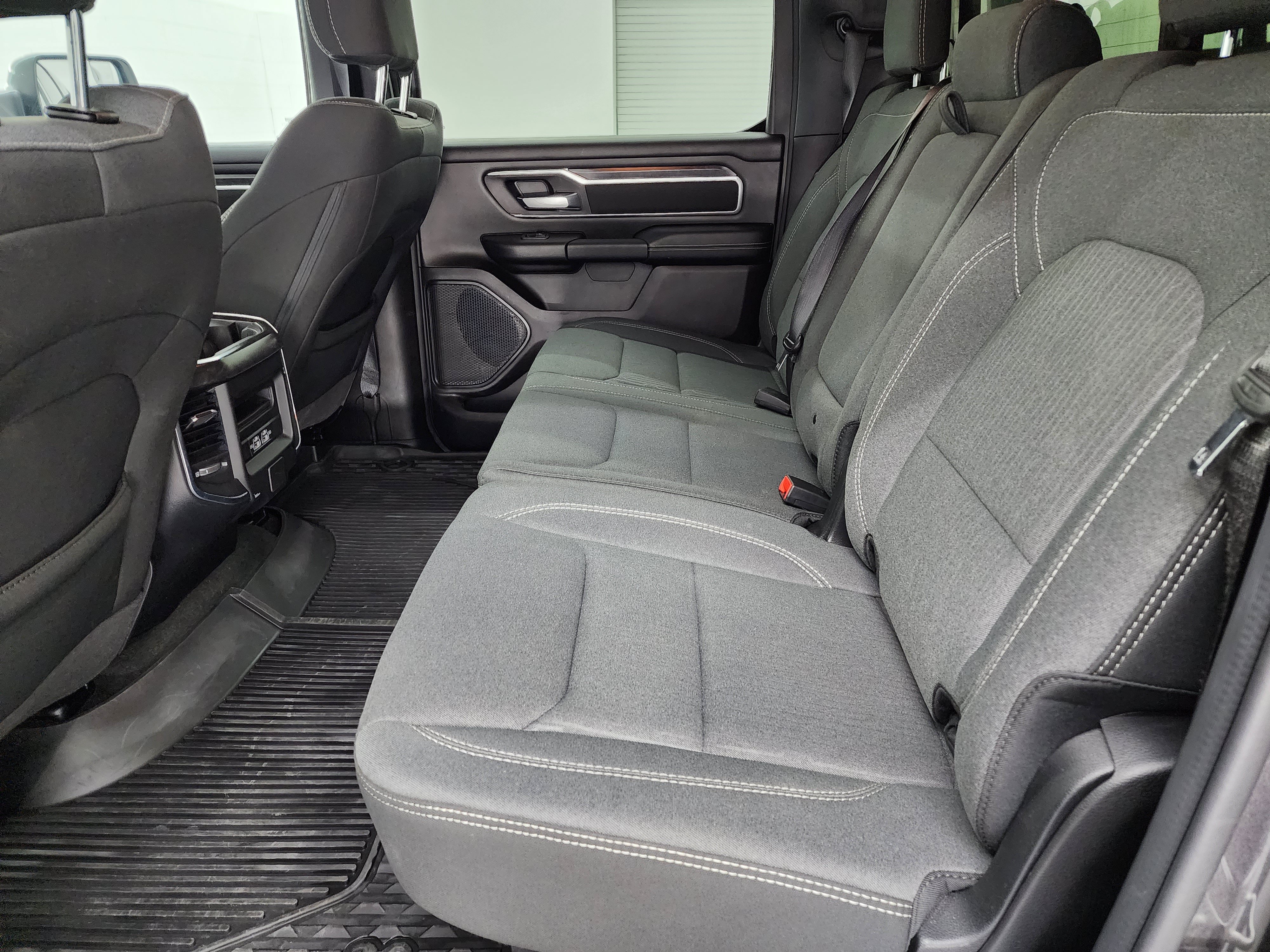 Used 2024 RAM 1500 Big Horn AWD/4WD image 9