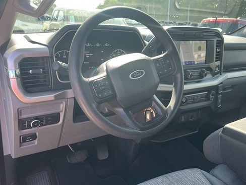 Used 2022 Ford F150 XLT image 14
