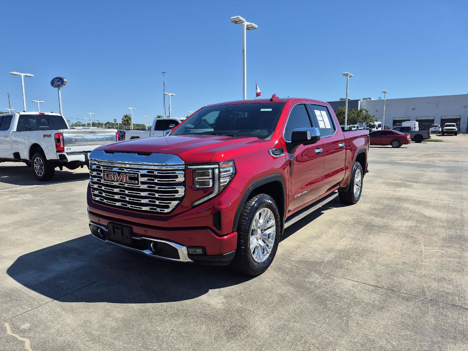Used 2023 GMC Sierra 1500 Denali AWD/4WD image 16