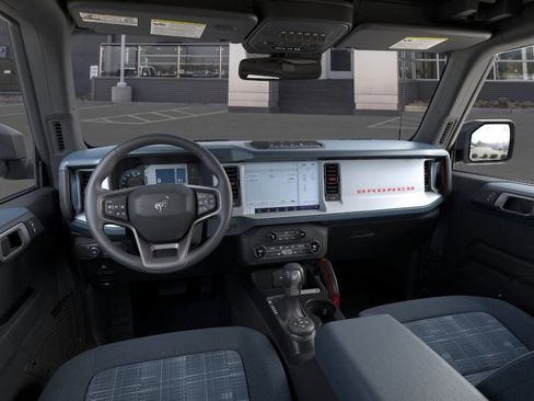 Used 2025 Ford Bronco Heritage Edition image 9