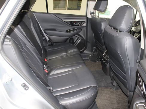 Used 2023 Subaru Outback Limited image 30