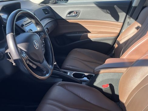 Used 2022 Acura ILX w/ Premium Package FWD image 5