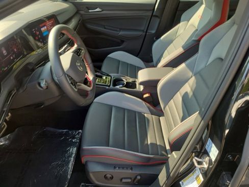 Used 2024 Volkswagen GTI SE image 11