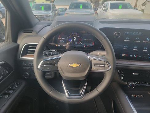New 2026 Chevrolet Suburban High Country AWD/4WD image 27