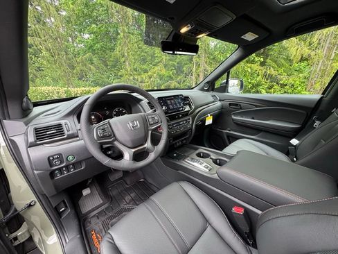 Used 2026 Honda Ridgeline TrailSport image 8