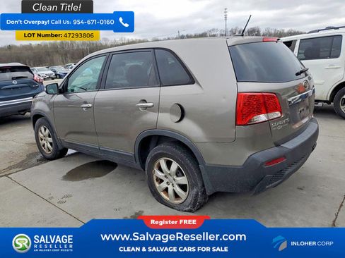 Used 2012 Kia Sorento FWD image 3
