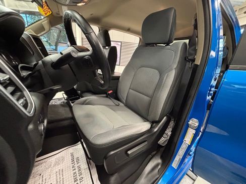 Used 2020 RAM 1500 Big Horn image 8