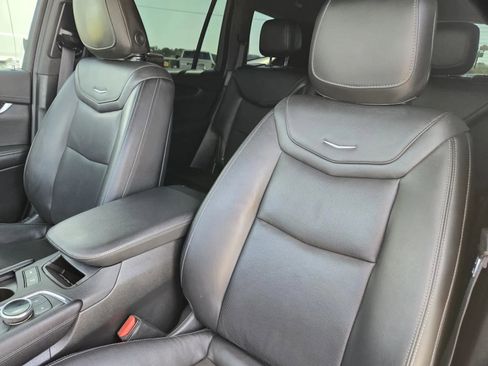 Used 2022 Cadillac XT6 Premium Luxury w/ Technology Package image 24