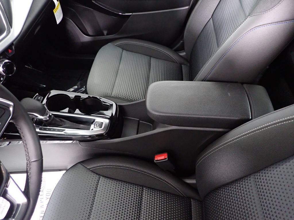 New 2026 Chevrolet Trax LT w/ Driver Confidence Package FWD image 28