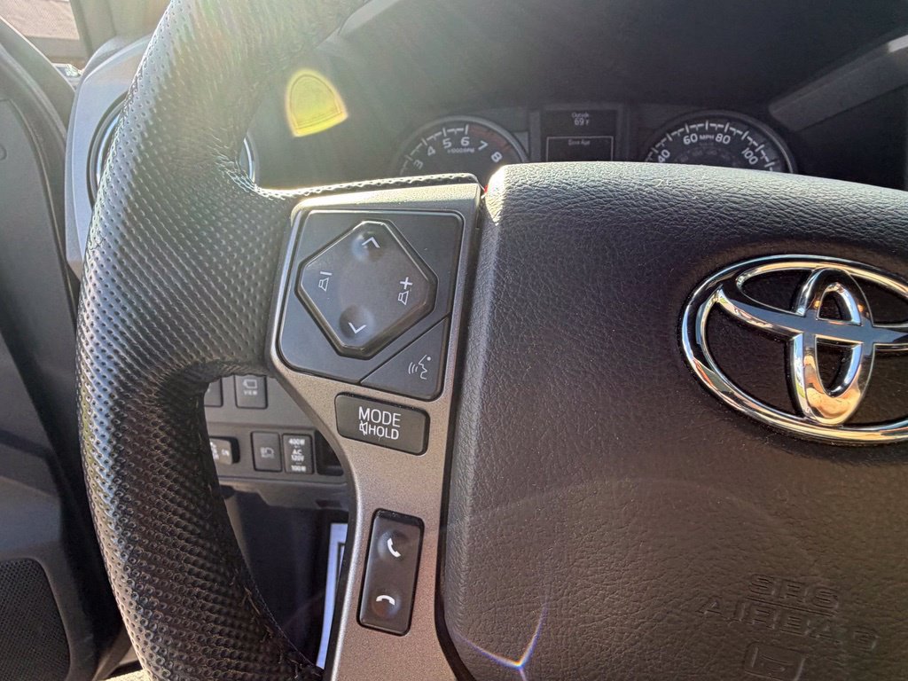 Used 2021 Toyota Tacoma TRD Pro AWD/4WD image 30