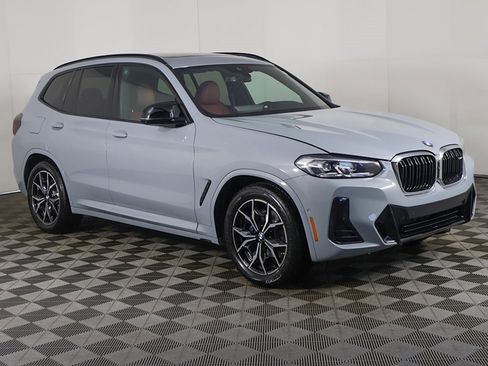 Used 2024 BMW X3 M40i w/ Premium Package image 2