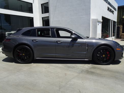 Used 2018 Porsche Panamera Turbo Sport Turismo AWD/4WD image 8
