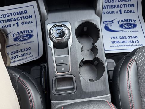 New 2025 Ford Escape ST-Line w/ Tech Pack #1 image 17