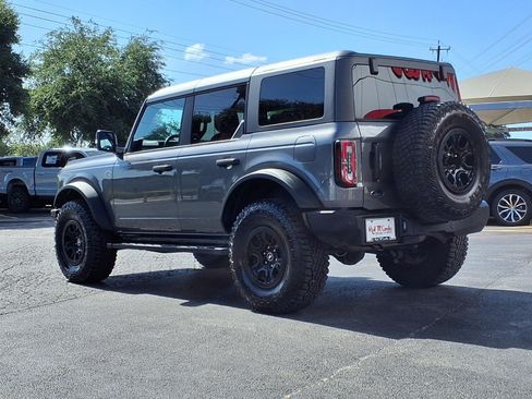 Certified 2024 Ford Bronco Wildtrak AWD/4WD image 8