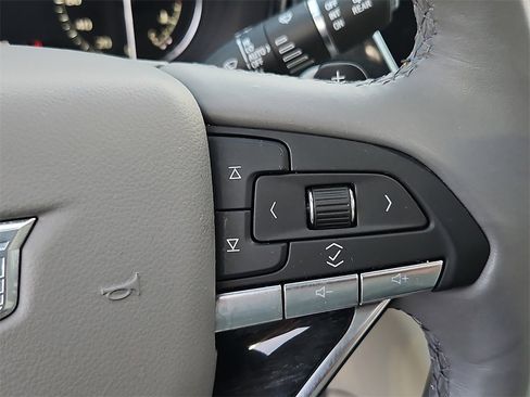 Used 2020 Cadillac XT6 Premium Luxury w/ LPO, Floor Liner Package image 24