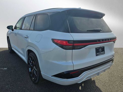 New 2026 Lexus TX 500h AWD image 5