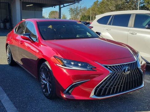 Used 2024 Lexus ES 300h Ultra Luxury image 1