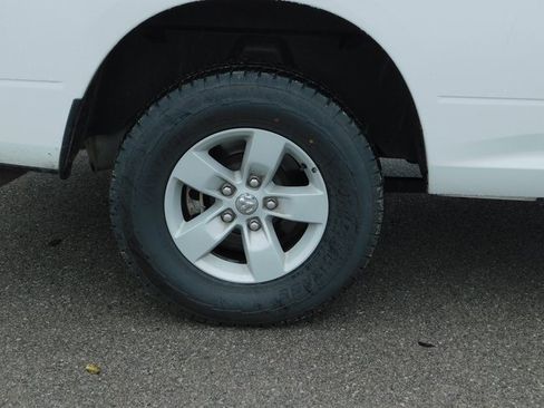 Used 2024 RAM 1500 Classic SLT image 32