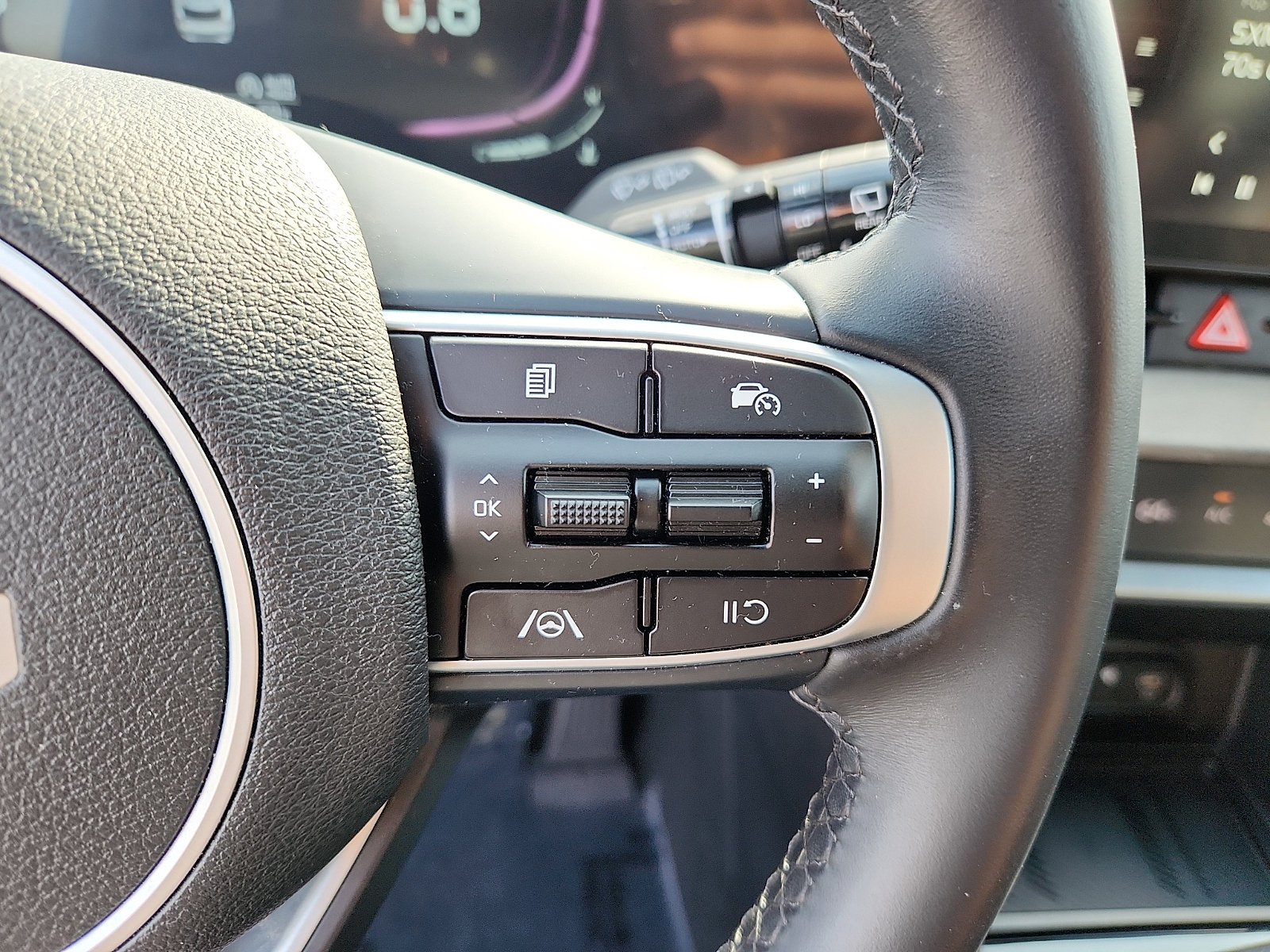 Certified 2024 Kia Sportage X-Line w/ X-Line Premium Package AWD/4WD image 23