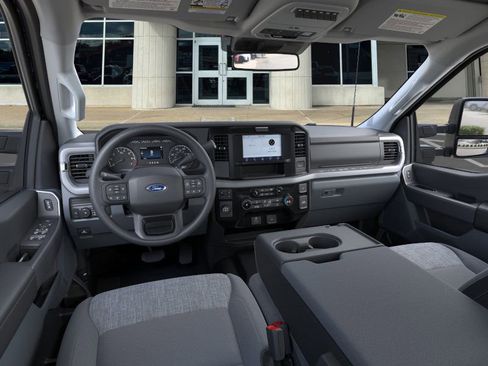 New 2026 Ford F250 XLT w/ 360-Degree Camera Package image 9