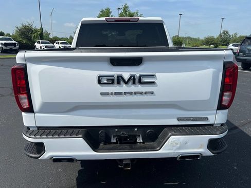 Used 2022 GMC Sierra 1500 Elevation w/ X31 Off-Road Package AWD/4WD image 4