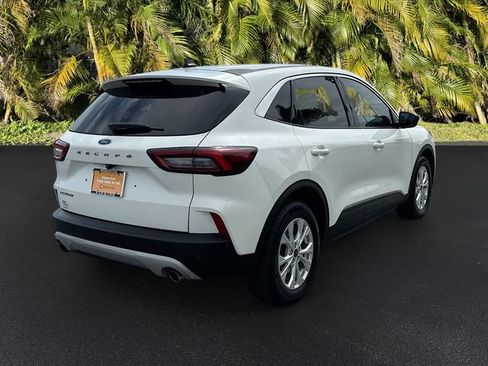 Used 2023 Ford Escape Active w/ Tech Pack #1 FWD image 7