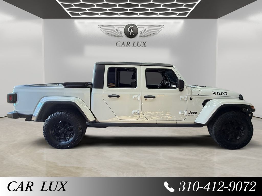 Used 2021 Jeep Gladiator Sport AWD/4WD image 6
