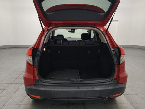 Used 2019 Honda HR-V EX image 29