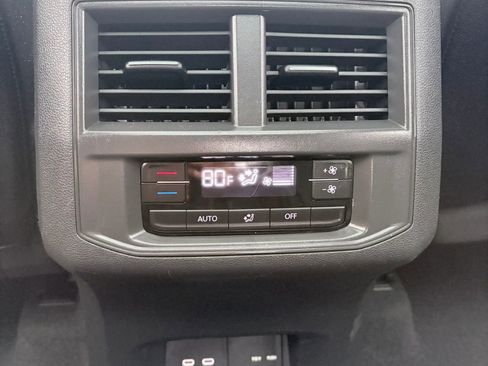 Used 2023 Volkswagen Atlas SE w/ Panoramic Sunroof Package image 20