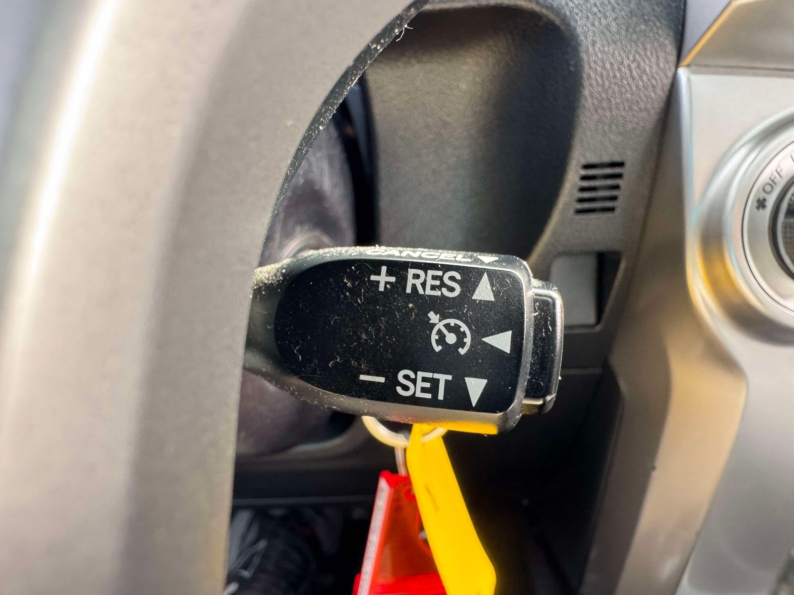 Used 2018 Toyota 4Runner SR5 Premium AWD/4WD image 38
