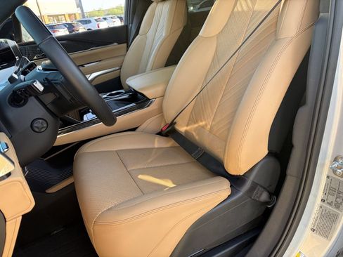 Used 2025 Cadillac Escalade IQ Sport 2 AWD/4WD image 21