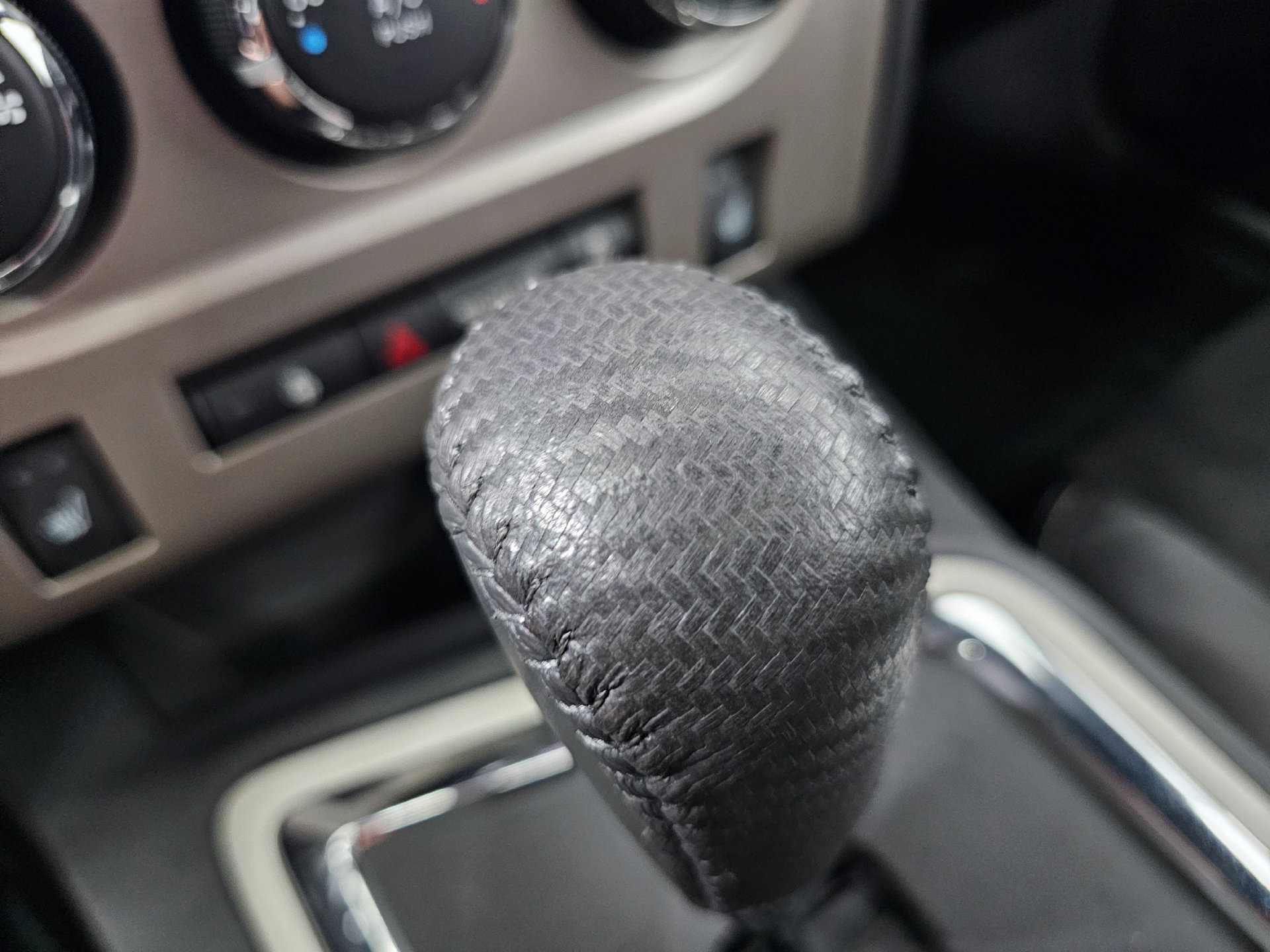 Used 2012 Dodge Challenger SRT8 w/ Premium Sound Group RWD image 38