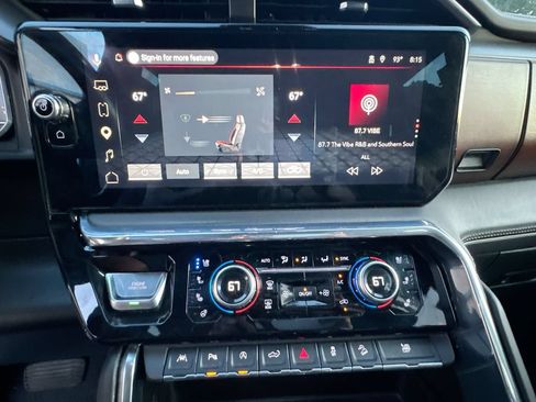 Used 2024 GMC Sierra 1500 Denali Ultimate AWD/4WD image 25