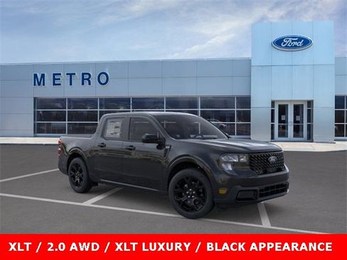 New 2025 Ford Maverick XLT w/ XLT Luxury Package image 28