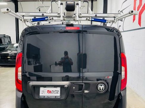 Used 2019 RAM ProMaster City Tradesman image 3