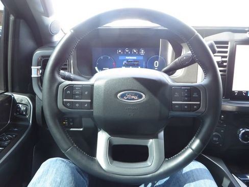 Used 2024 Ford F250 Lariat image 42