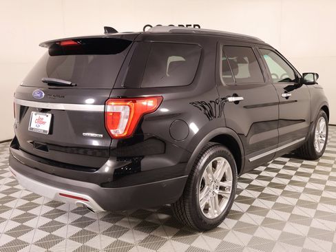Used 2016 Ford Explorer Limited w/ Equipment Group 301A FWD image 24