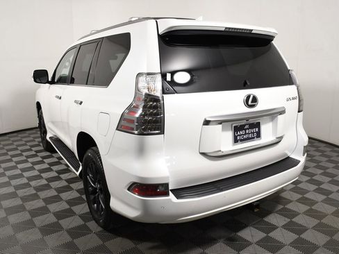 Used 2021 Lexus GX 460 Premium w/ Premium Package image 4